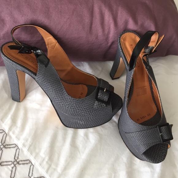 Grey platform sandal