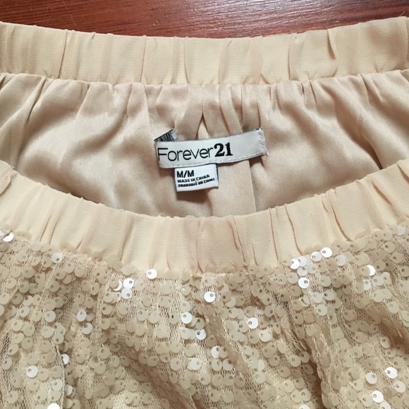 Forever 21 Sequined Skirt - Picture 3 of 4