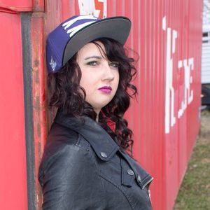 Meet your Posher, Mercedes