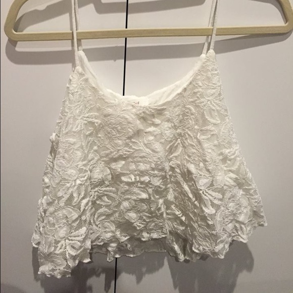 white flowy crop top