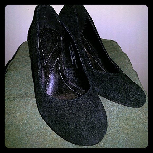 Black Merona Heels