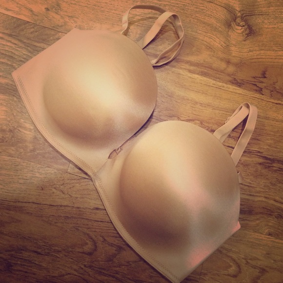 Cosmopolitan Nude Strapless/Strap Push-up Bra
