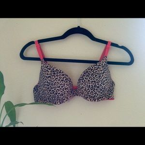 PINK Victoria's Secret bra
