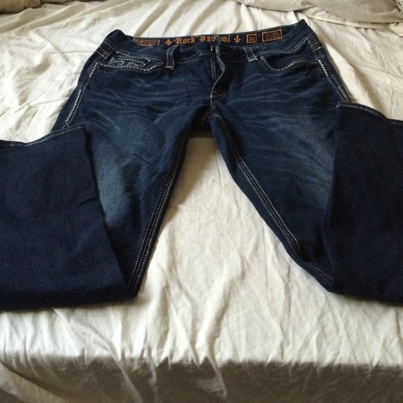 Rock revival jeans excellent condition!!