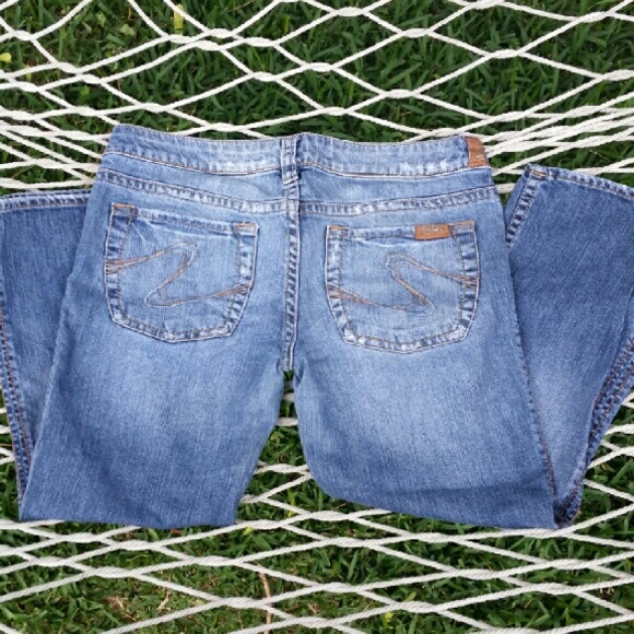 Silver Jeans - Capris - Tuesday fit