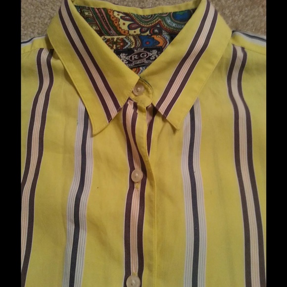 Robert Graham women's shirt, size 10. Like new.