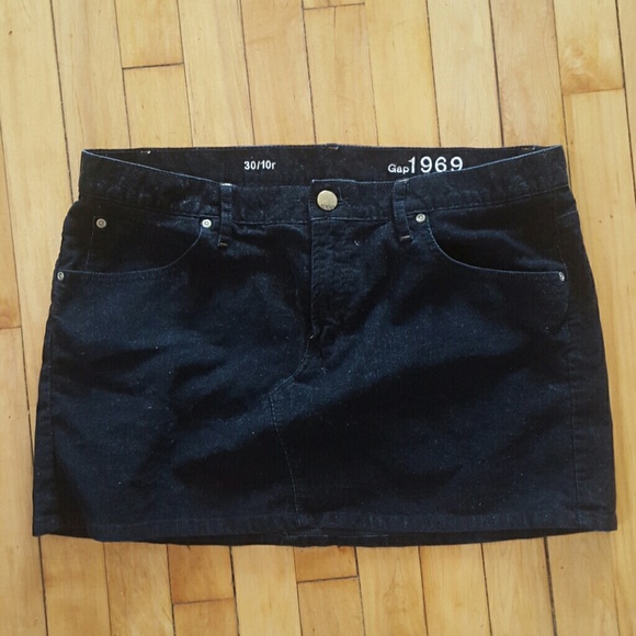 Corduroy skirt