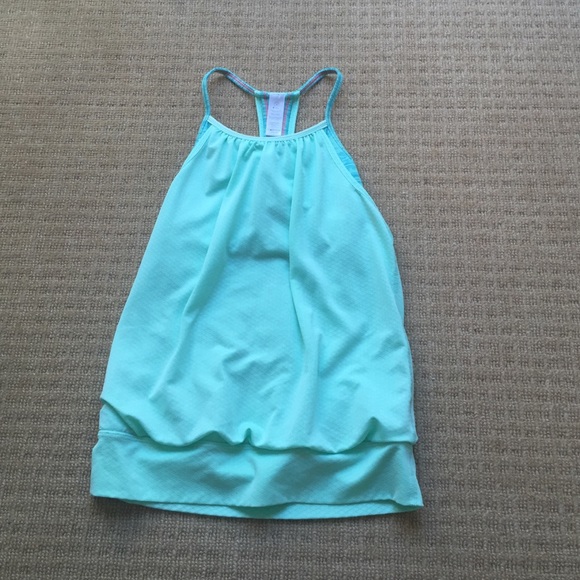 Ivivva sports top