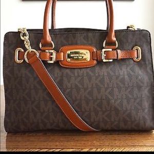 💥🔥MAKE ME AN OFFER💥🔥 ! Michael Kors Bag !🌹🌻