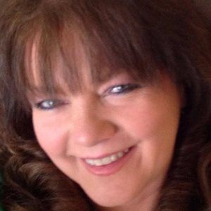 Meet your Posher, Paula