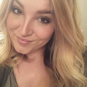 Meet your Posher, Miriam