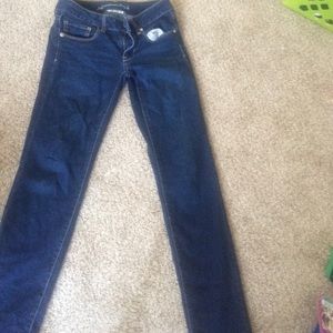 skinny jeans