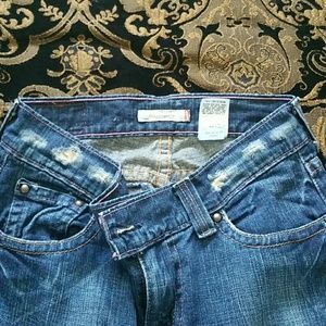 Distressed .Levis jeans