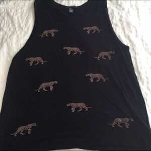 Tunic tank-top with animal print
