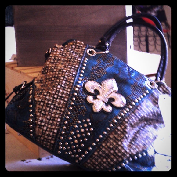 Rhinestone Studded Fleur de Lis Shoulder Bag