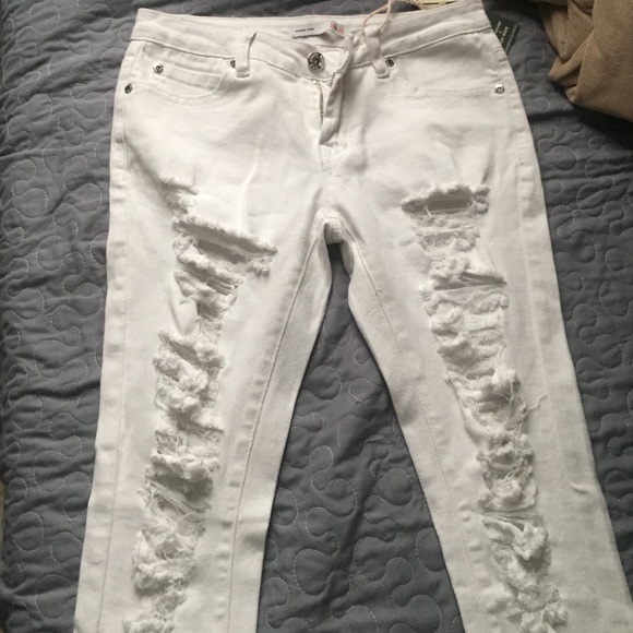 Low rise skinny fit white jeans size 5