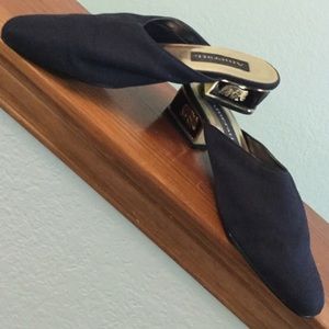 Navy slides, slip-on, mules w/ gold elephants, 9.5