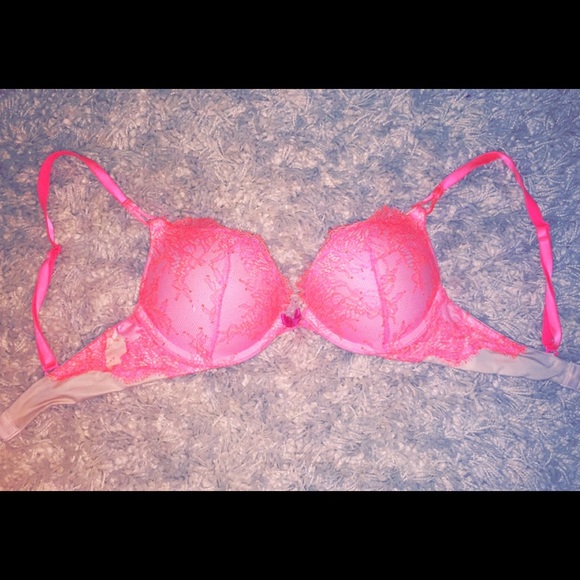 Victoria's Secret Limited Edition Bombshell