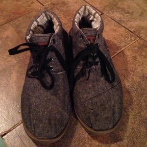 Men's Toms size 10 Chukka boot
