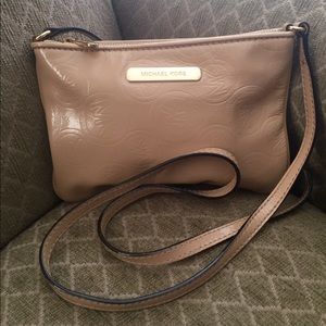 Micheal Kors pocketbook