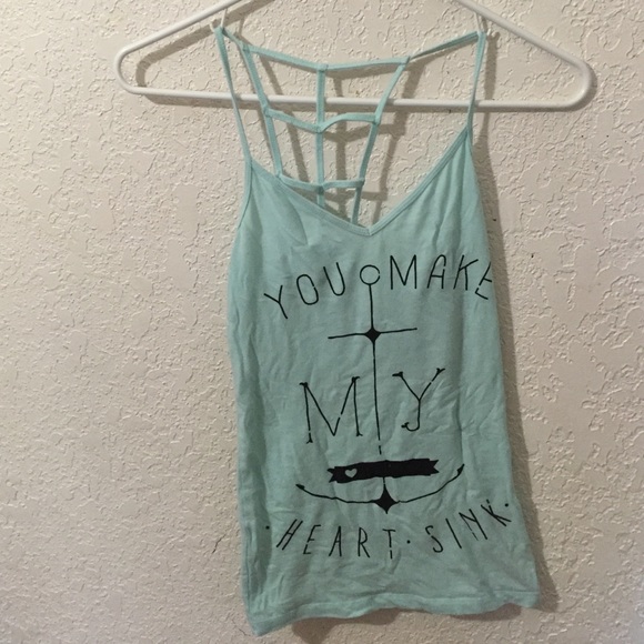 V-neck mint Cami
