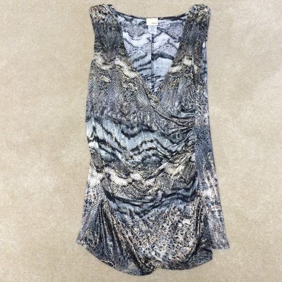 Buckle daytrip XL sleeveless shirt