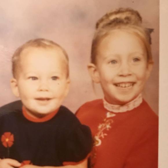 Meet your Posher, Allison - Picture 2 of 2