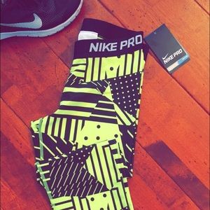 Nike Pro Capri
