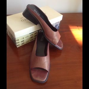 G.H. Bass Bronze/Burgundy Shoes