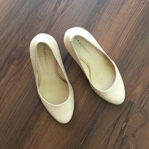 {Banana Republic} Blush Wedges