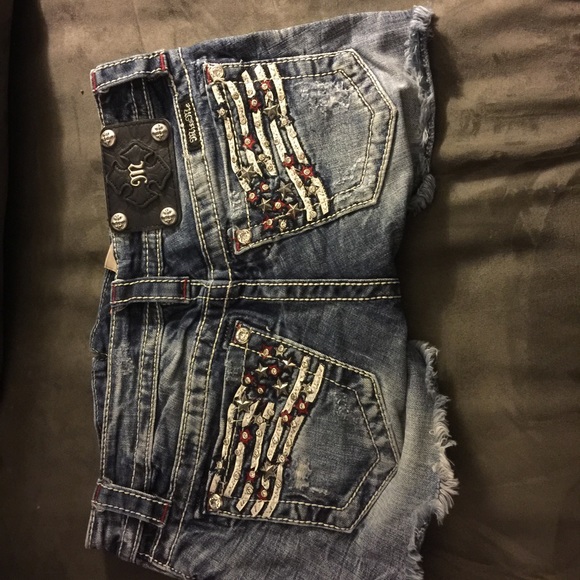 Size 25 Miss Me shorts