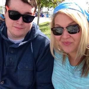 Meet your Posher, Carmen