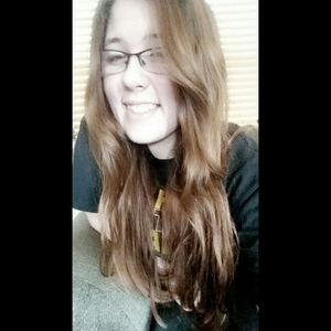 Meet your Posher, Skylar