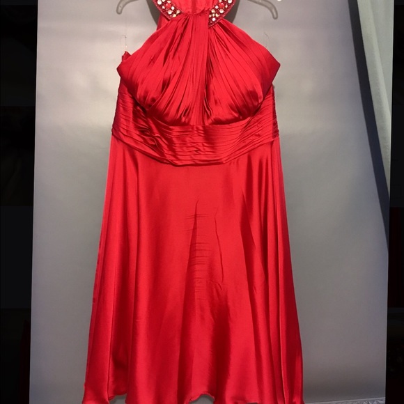 PRICE DROP!!! Beautiful flowy red dress Size 22