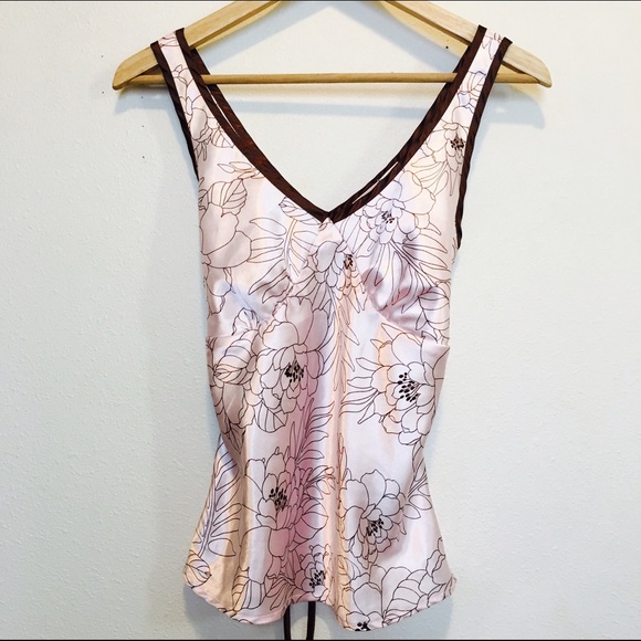 Silky light pink top/camisole