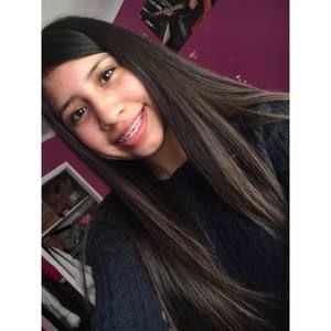 Meet your Posher, Dania