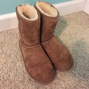 chesnut short uggs chesnut short uggs