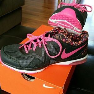 Sunday Run Day! Brand New Nike Air Sculpt