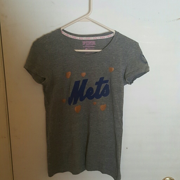 VS Pink Mets T-Shirt