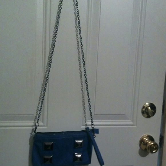 Pursue - Picture 1 of 1