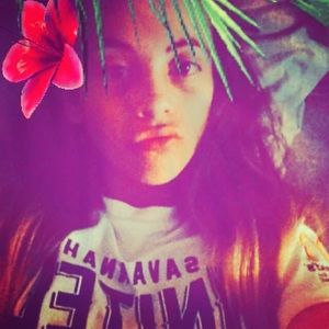 Meet your Posher, Mayela