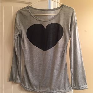 Light gray long tee with black heart