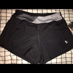 Lose Fit shorts for kids M (7-8)
