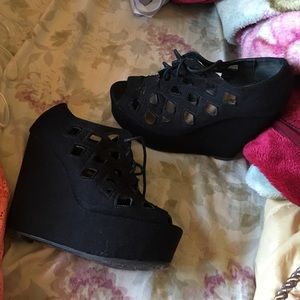 Black open toe wedges