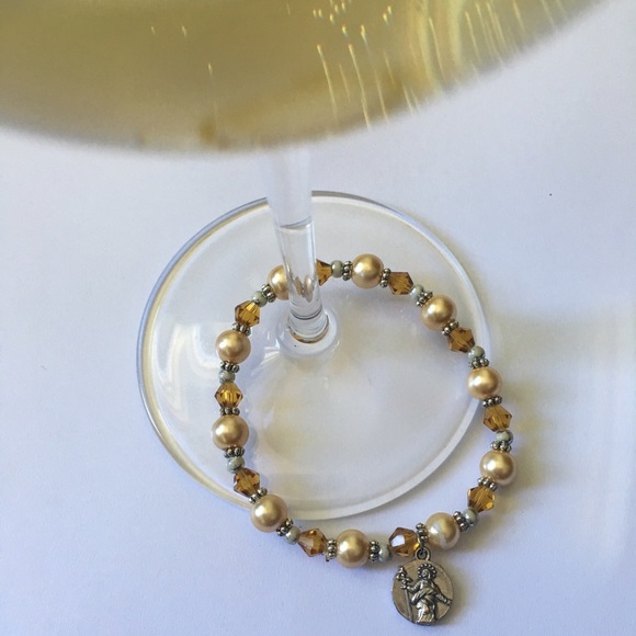 Pearled bracelet originally from Rome