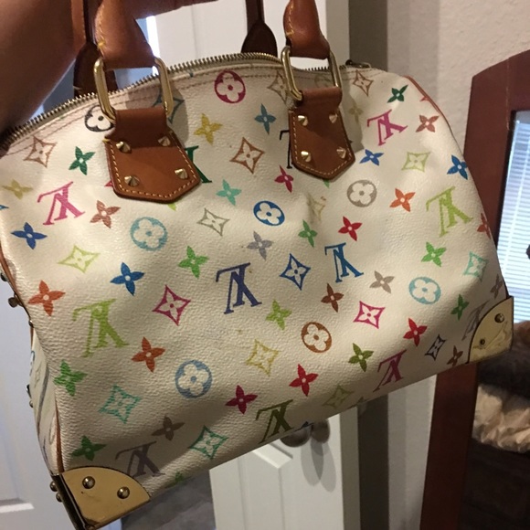 Very loved!! Looking to trade or sale this item. - Picture 3 of 3