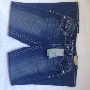Maurices jeans