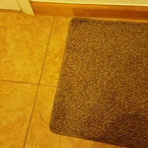 Meet your Posher, Alma