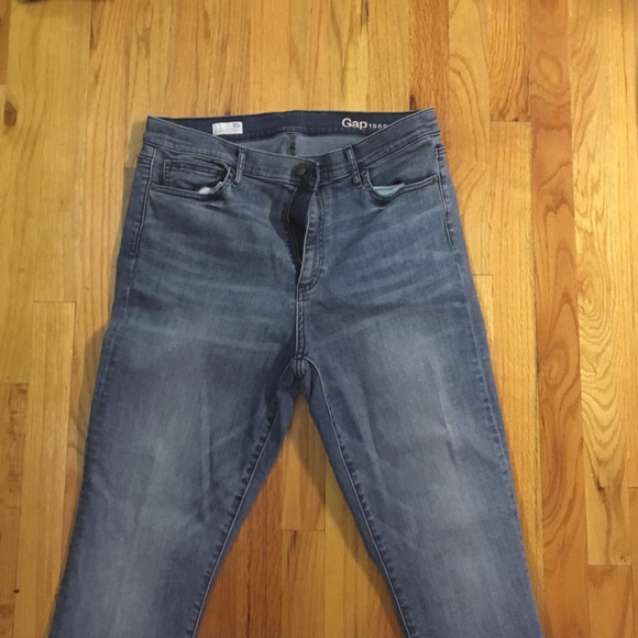 Gap Jeans