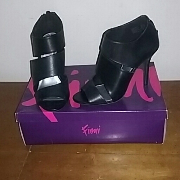 FIONI IGNITE FLAMME Black High Heels